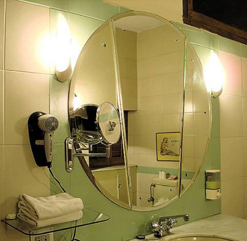 Hotel Inn Season Mahāmandir Екстериор снимка
