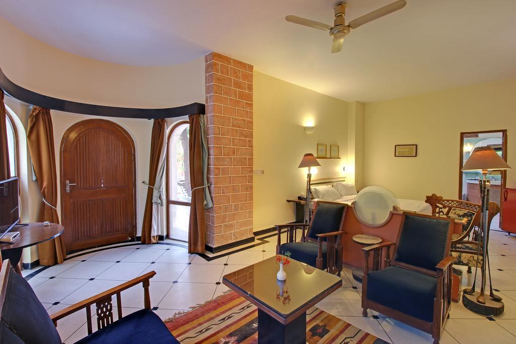 Hotel Inn Season Mahāmandir Екстериор снимка