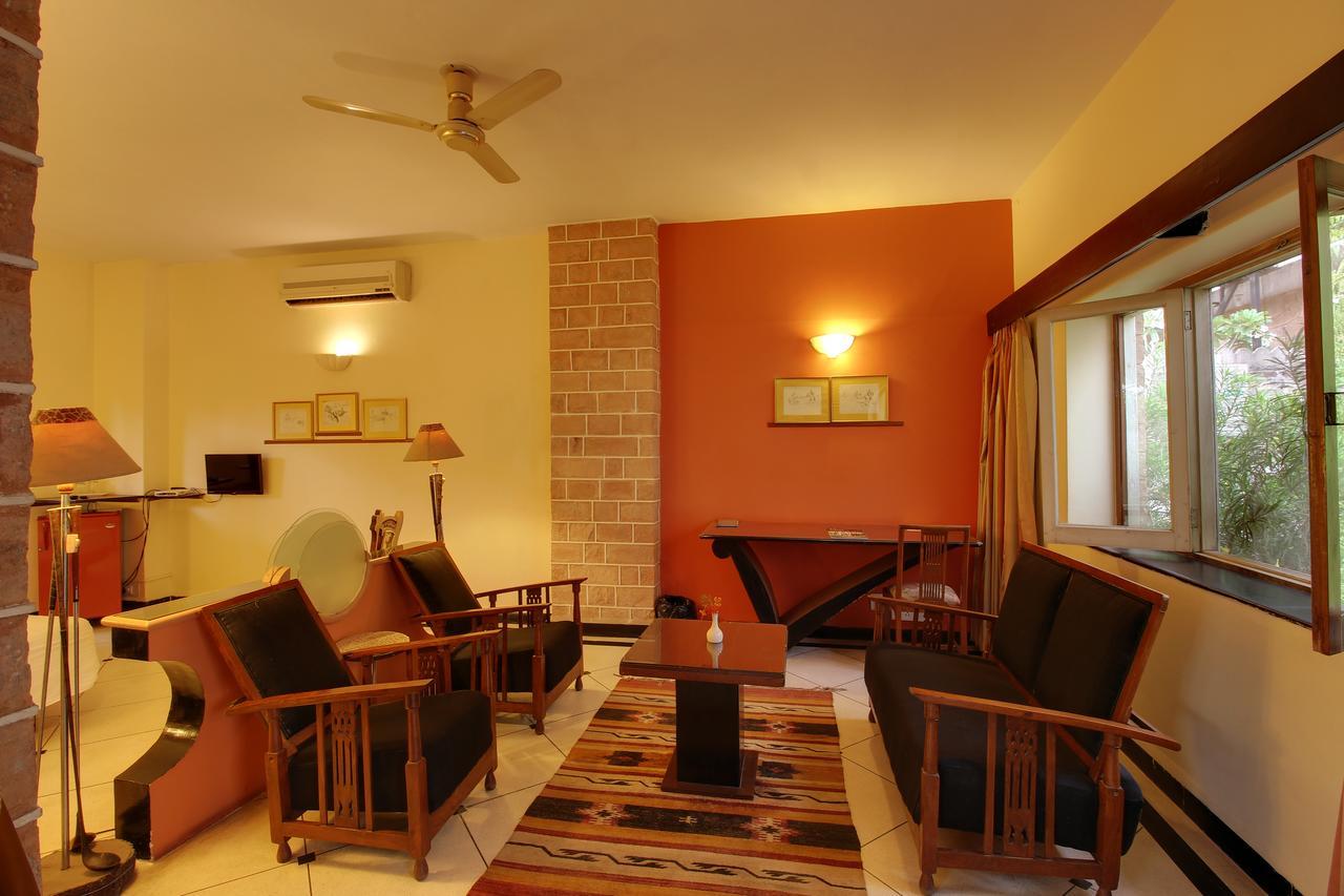 Hotel Inn Season Mahāmandir Екстериор снимка
